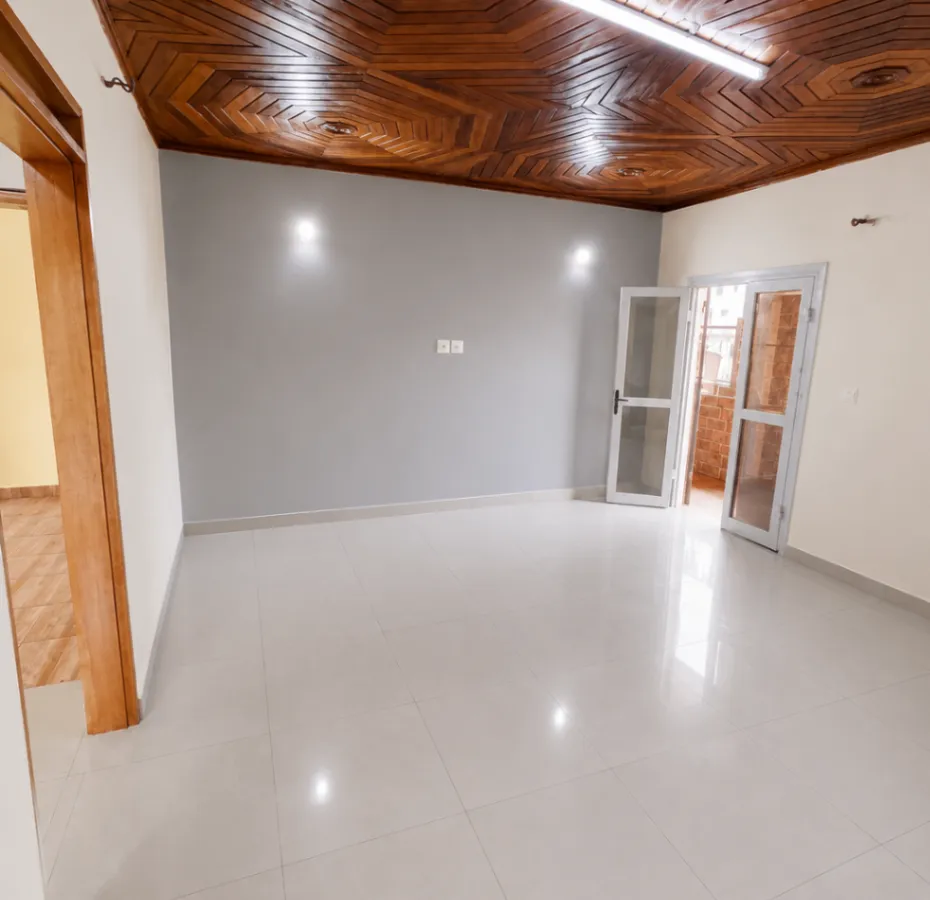 Appartement 2 chambres à louer à Nkolfoulou